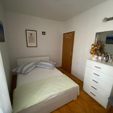 Апартаменты Apartman Rose Макарска Экстерьер фото