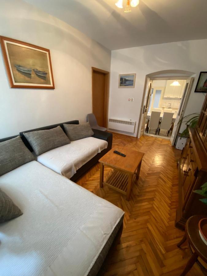 Апартаменты Apartman Rose Макарска Экстерьер фото
