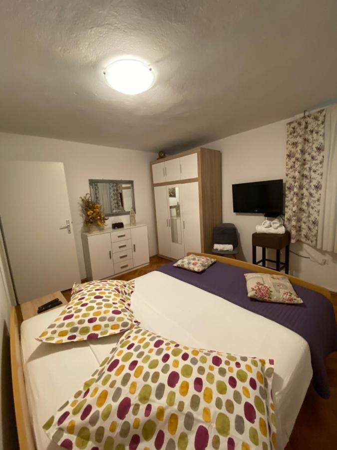Апартаменты Apartman Rose Макарска Экстерьер фото